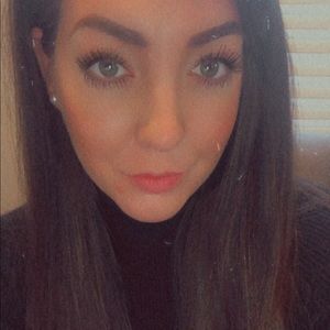 Meet your Posher, Mollie